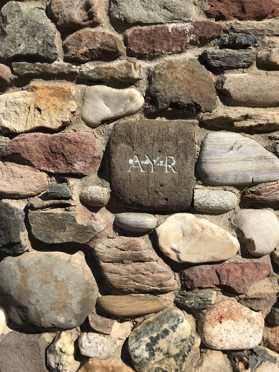 lindach's tweet photo. Bagged my final Munro today and finished at what I think is appropriate for the challenge-the Scottish Australia Cairn at Rawson Park Mosman 231,535steps total @MyPeakChallenge
@auspeakers @SamHeughan #MPCChallengeMonth #MunroStepChallenge https://t.co/WgDAjv3PQV
