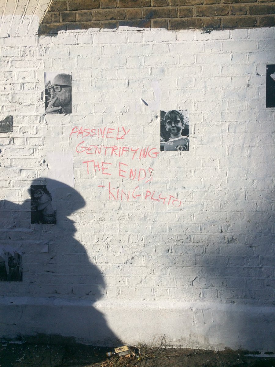 radicalpedagogi's tweet photo. Thanks to everyone who contributed to the #Deptford #Art &amp; #Gentrification walk yesterday! To everyone who participated, to the artists, activists, venues, galleries and studios we visited, to #SaveTidemill campaigners, to everyone who helped out and to everyone we encountered https://t.co/ZIiLKIPVea