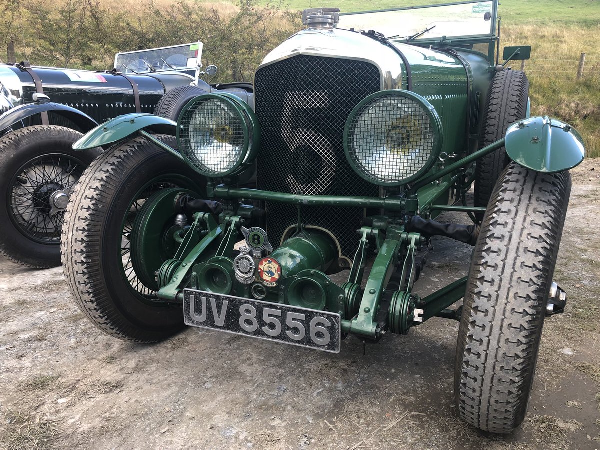 fodinthefield's tweet photo. A successful day refuelling Bentleys.....  #welshwonder #bentley #benjafieldracingclub #bala #fodder #realgrub https://t.co/8AWGVxCfMo