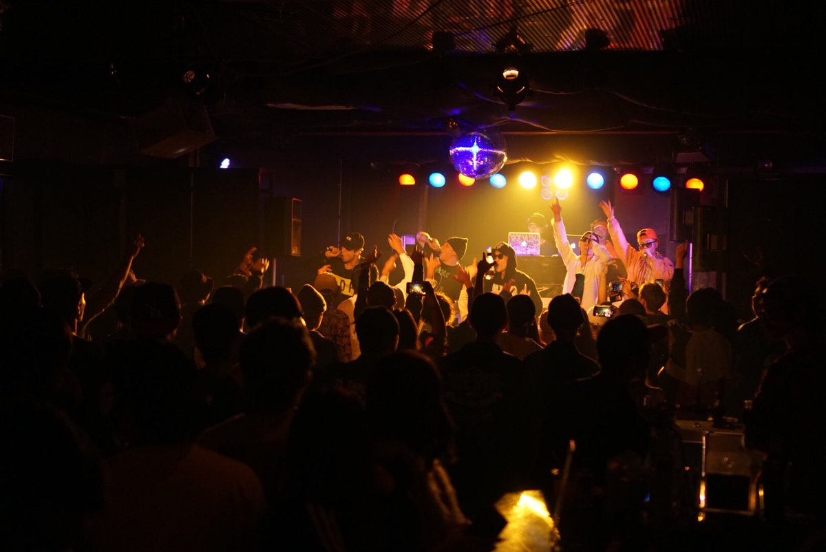 ISE_RHYTHM's tweet photo. 昨夜のDEfREE @ISE_RHYTHM @rhythmtimes @_DEfAM_ @DJYUUUUKI059 @ANDY_MIE059 @DJTONE0513 #party #rhythm #hiphop #defree #ise #mie #japan https://t.co/eWpnBNXjLL