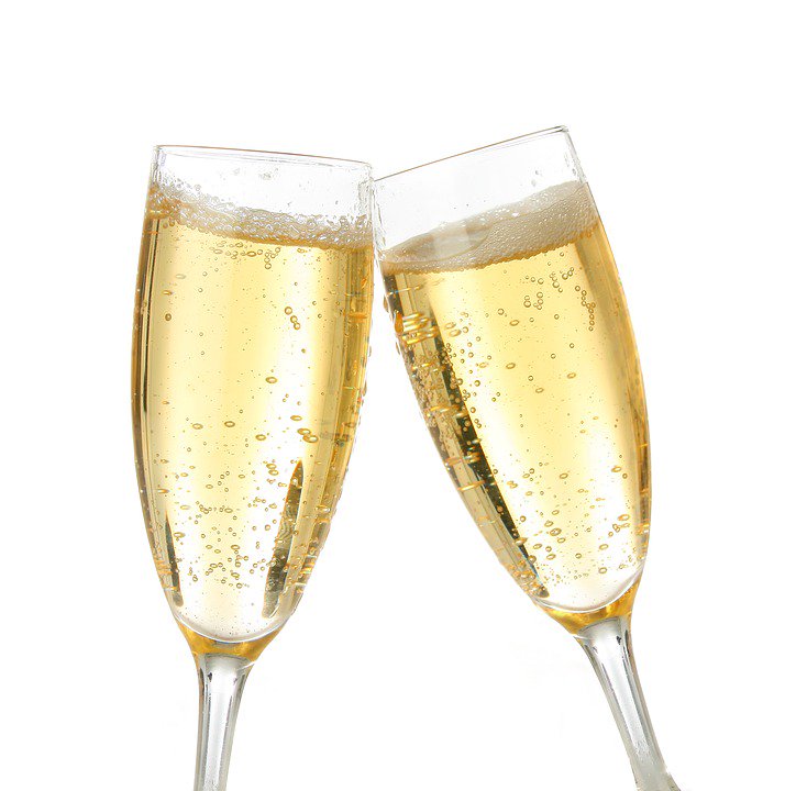 LastWineBar's tweet photo. We've proud to announce that we've regained our 4 star hygiene rating. Read the full news story here https://t.co/b3wyKU5YAF https://t.co/OZ87BJXZCs