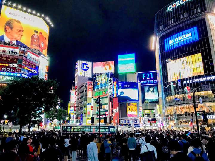 Japan_ication's tweet photo. Shibuya at night!

https://t.co/DFQQELESPD

#japan #japanese #shibuya #tokyo #street #night #nighttime #Japanatnight https://t.co/w2rMwTzPd9