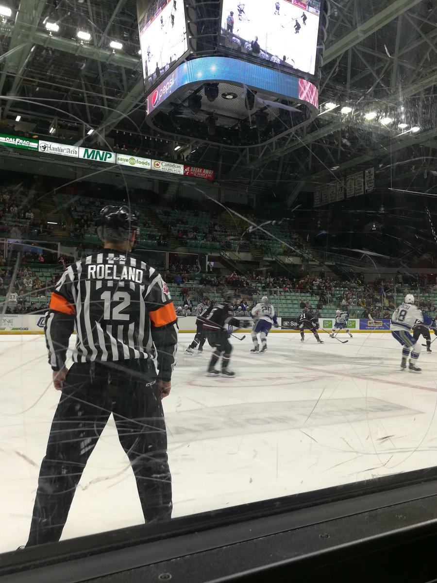 WenDavies's tweet photo. Used my @AMAcommunity discount for @Rebelshockey tickets. Excellent value for a night out. These boys come to play! 5-2 rebels win. #juniorhockey #40shots #theyservecraftbeer https://t.co/WXRzGdQ7fN