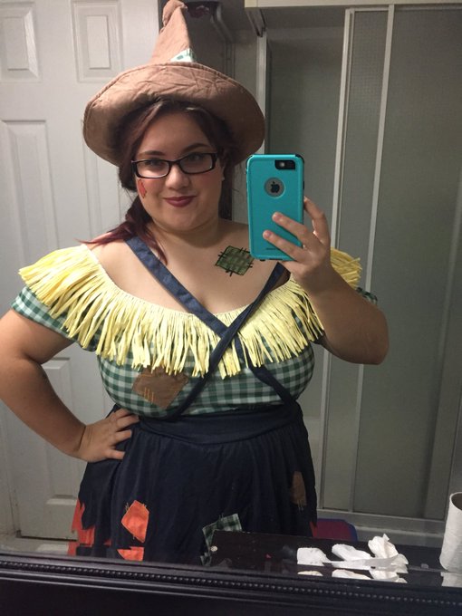 My third Halloween costume: sexy scarecrow. Plan to go all night at https://t.co/tU2kx4LWi1 #bbw #hugetits<a href="/tag/bbw"class="tags"><span>#bbw</span></a><a href="/tag/bigboobs"class="tags"><span>#bigboobs</span></a><a href="/tag/camgirl"class="tags"><span>#camgirl</span></a><a href="/tag/hugetits"class="tags"><span>#hugetits</span></a>