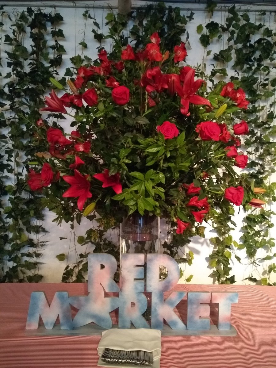 Editorial RETAIL tweet media