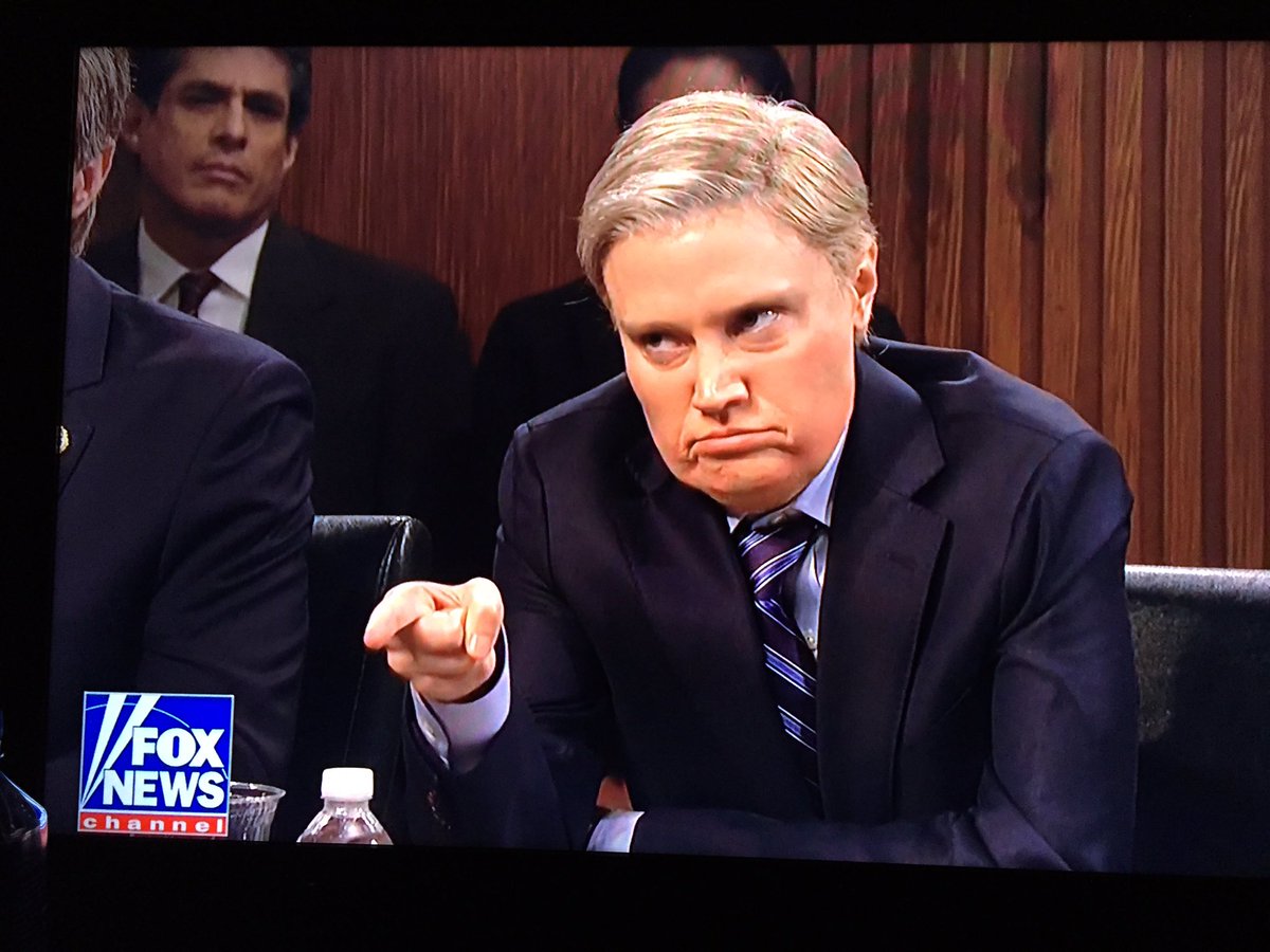 rachelcullen201's tweet photo. Kate McKinnon is officially a national treasure, adding Lindsey Graham to her long list of US political figures. #SNL https://t.co/ZIEJtMDsF7