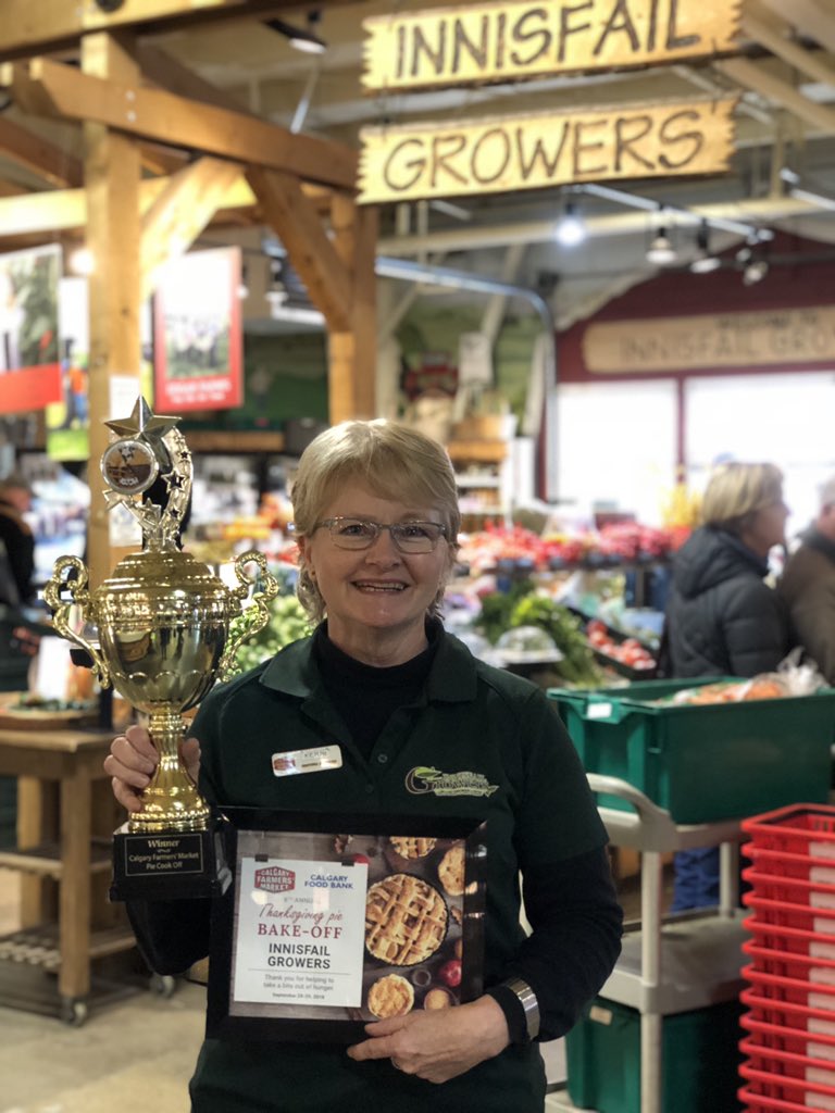 And the winner is: Elna Edgar’s Rhu-Berry Pie (available for purchase at @innisfailgrowers) 
Thank you to all of the vendors who so generously donated pies and all that came and donated to the @calgaryfoodbank. You guys rock!