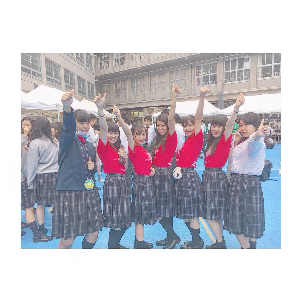 omiomi0922's tweet photo. 9.29 文化祭🌼🌼🌼

余韻！！
11組でよかった︎☺︎☺︎︎︎︎︎♥ https://t.co/hx3WDTy3Jn