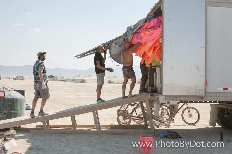 comfort_and_joy's tweet photo. #BurningMan #ThemeCamp #BlackRockCity #inDustWeTrust #BurningManPhotos #Playapics #gayburners #dailyburnpic https://t.co/81TAe32yJA