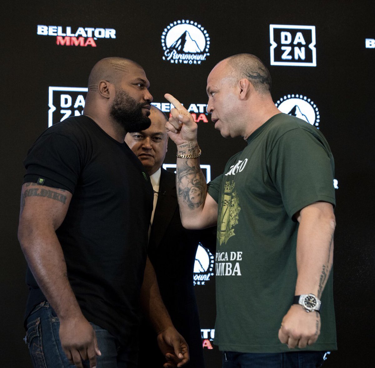 wandfc's tweet photo. Tá chegando a hora galera!!!
Quem aí está ligado? @BellatorMMA
#WarWand 👊🏼🇧🇷💥 https://t.co/yAGnwjaEzz