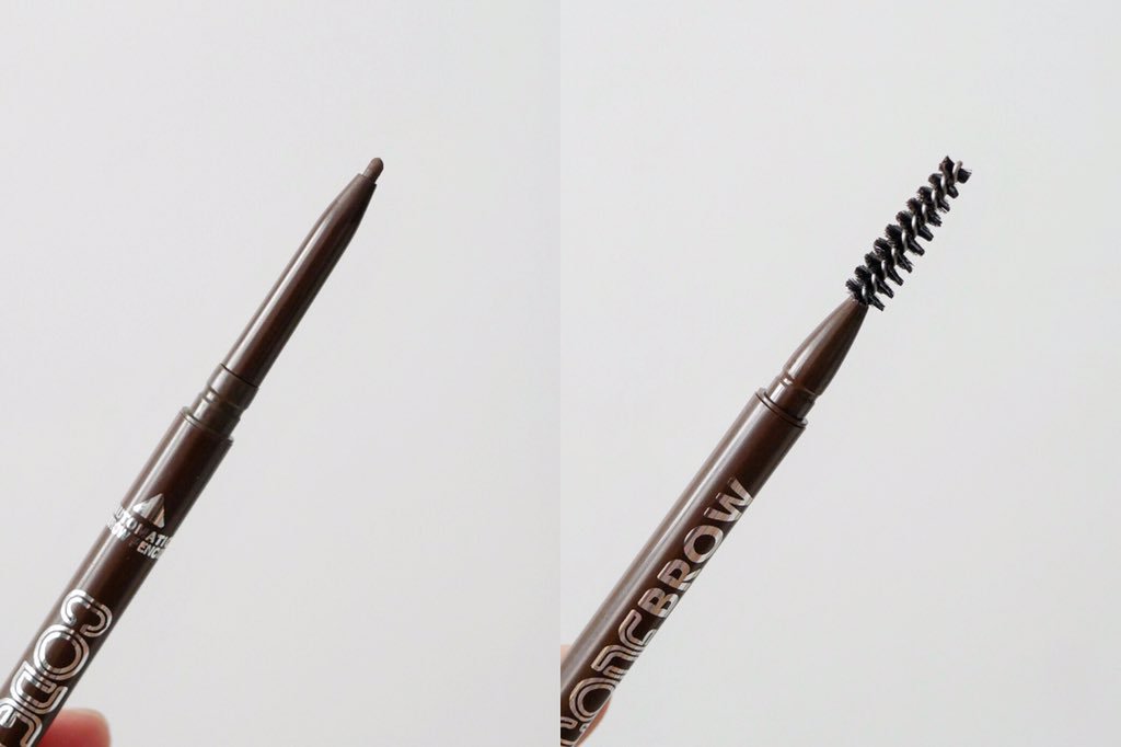 porropz_blog's tweet photo. Code Brow Super Slim Pencil ดินสอเขียนคิ้วหัวเล็ก 1มม. หัวไม่แข็ง ไม่นิ่มเกินไป คือกำลังดีเลย มีให้เลือก 3สี ส่วนตัวชอบสี Dark Brown เพราะเวลาเขียนได้สีชัดเจนดีงามสุด ราคาเบาๆ139บาทเท่านั้น #howtoperfect #ไว้รีวิวห้ามขายของโว้ย #ถูกเเละดี #ถูกและดีบอกต่อ #codecosmetics https://t.co/DM1jl8fGw4