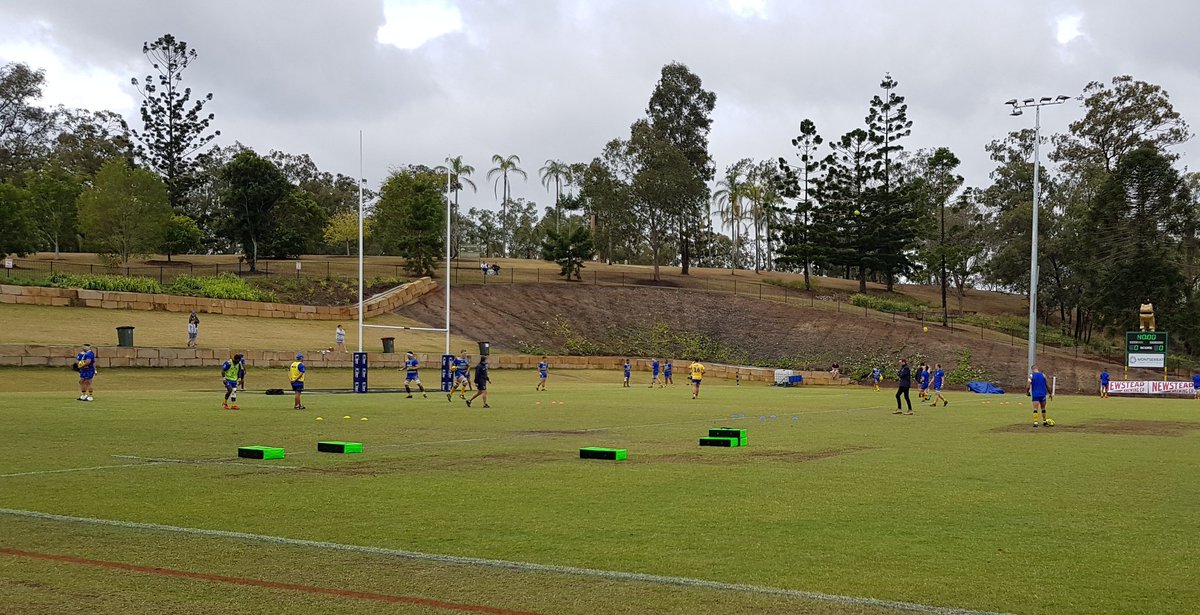 SuckerForRed's tweet photo. Forecast for today - 100% chance of rugby. #BRIvQLDC #NRC18 https://t.co/rRw3flt6rQ