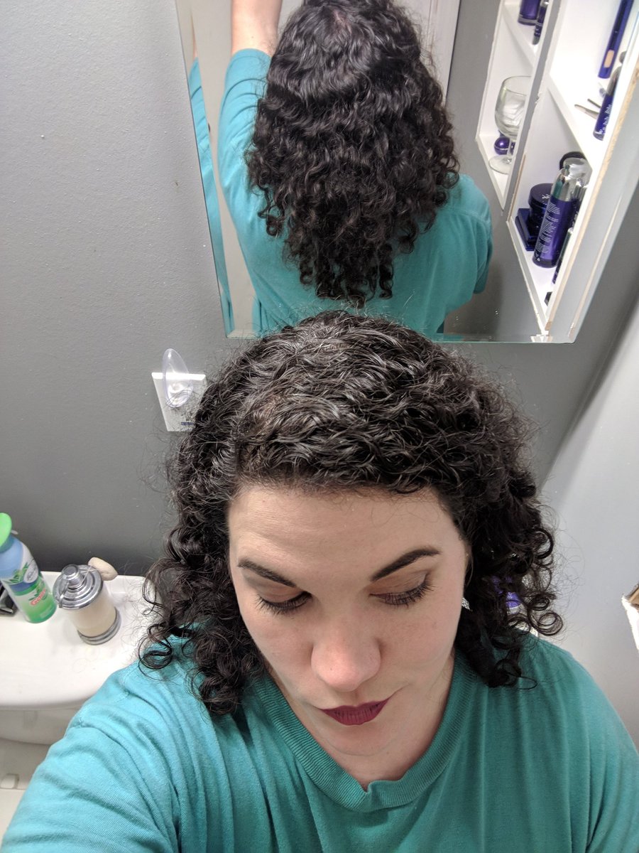 Holy wow #curls! #Naturallycurly hair that's #tame! This was my #wedding tonight. KentuckyActi.com
#natural #CurlyGirl #ringlets #frizzbegone #bouncy #hair #hairstyle #salonlook