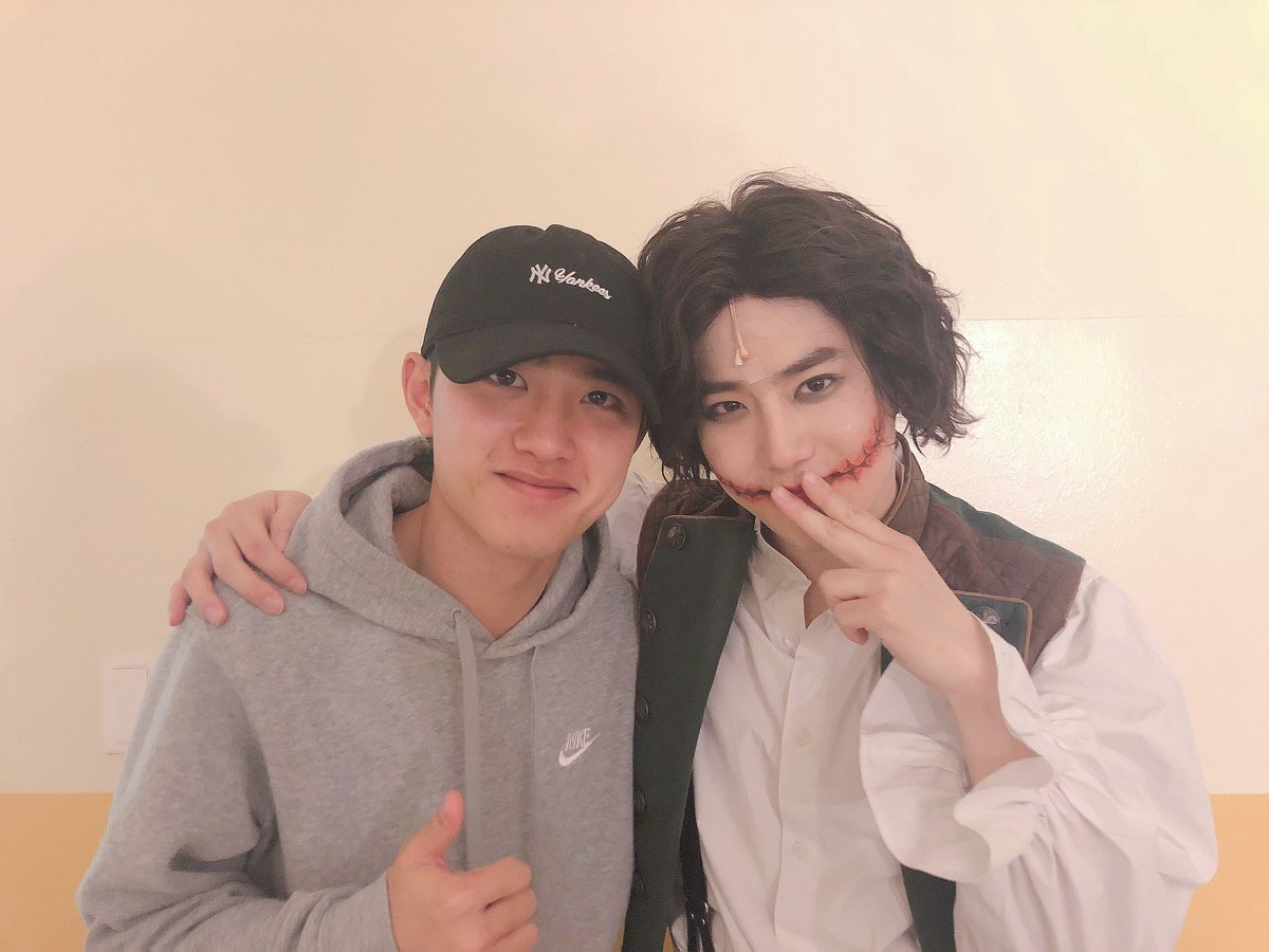 EXO tweet media