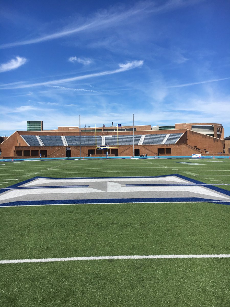 coachcoop97's tweet photo. We are here, it almost that time!!! #CSUFB #GameDay #JoinTheSiege https://t.co/a9k1GqQOU4