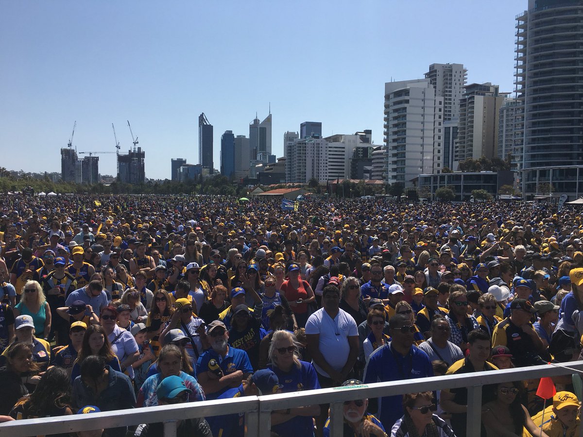 Rob7Scott's tweet photo. If we’re not up to 50,000 yet we are close! #welcomehomepremiers #wce18 @7NewsPerth https://t.co/agW2F8j7x5