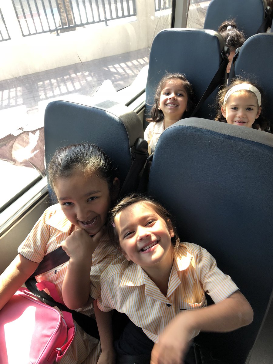 Horizon_Year1's tweet photo. And we’re off. Oil Oli here we come. 1S are super excited to lean and explore! https://t.co/WOos3LzmSA