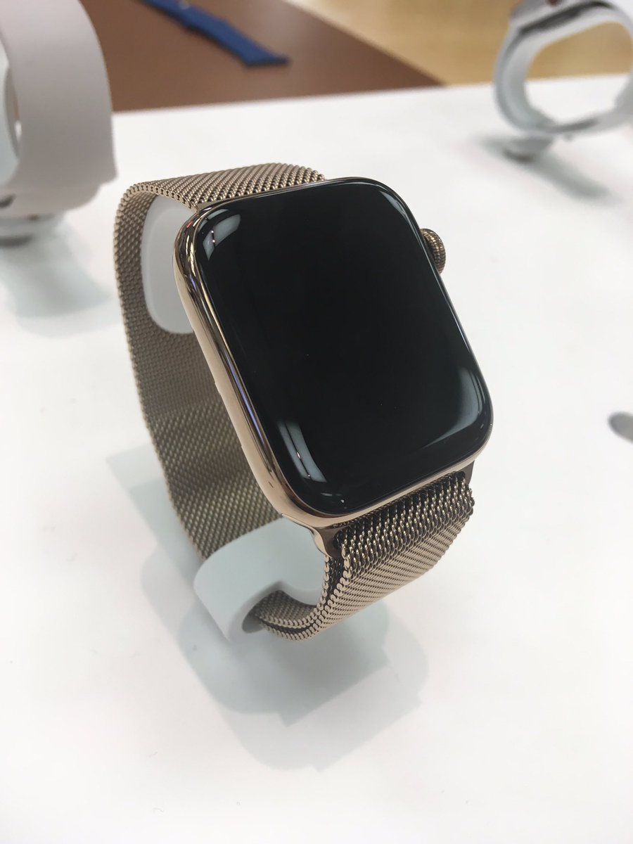 Applepasion_'s tweet photo. Apple Watch Series 4 #gold #apple https://t.co/3K9rPyFxas
