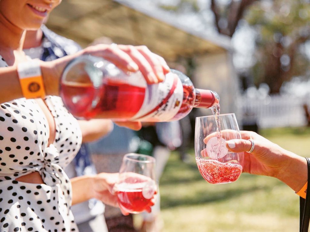 What a day for it. Soaking up this glorious sunshine in <a href="/mclaren_vale/">McLaren Vale</a> with the <a href="/springaffair/">McLaren Vale's Spring Affair Festival</a> festival at d’Arenberg! ☀️ #mvspringaffair #springaffair
