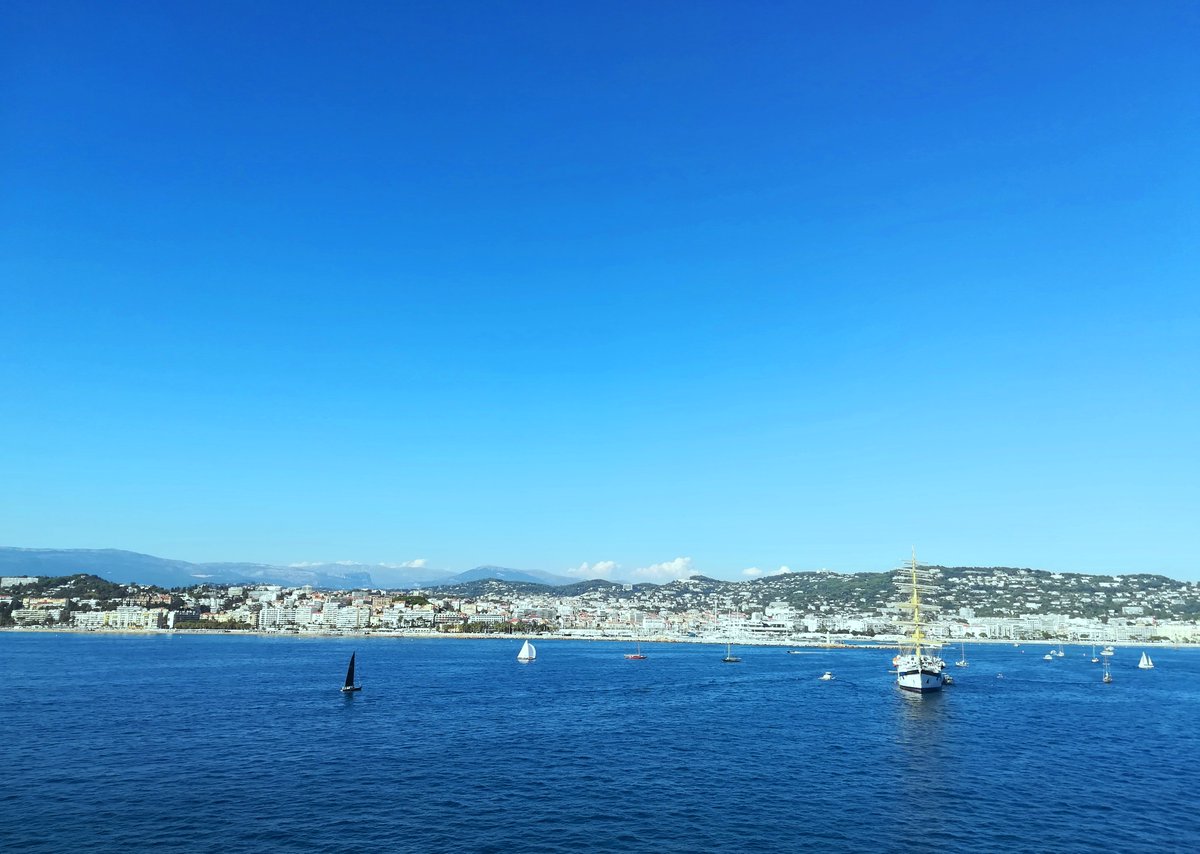 <a href="/msMagellan/">MS Magellan</a> we had the time to stroll on the famous Boulevard de la Croisette in Cannes and feel like a movie star for a day! @CMVoyages