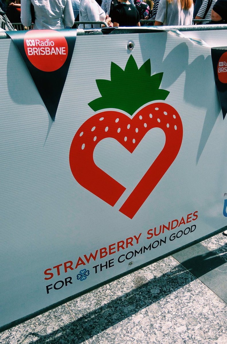 nnurii's tweet photo. Cerita ‘Perjuangan’ Strawberry di Queensland, Australia https://t.co/26EJE90rb3 https://t.co/P278oe4WGH