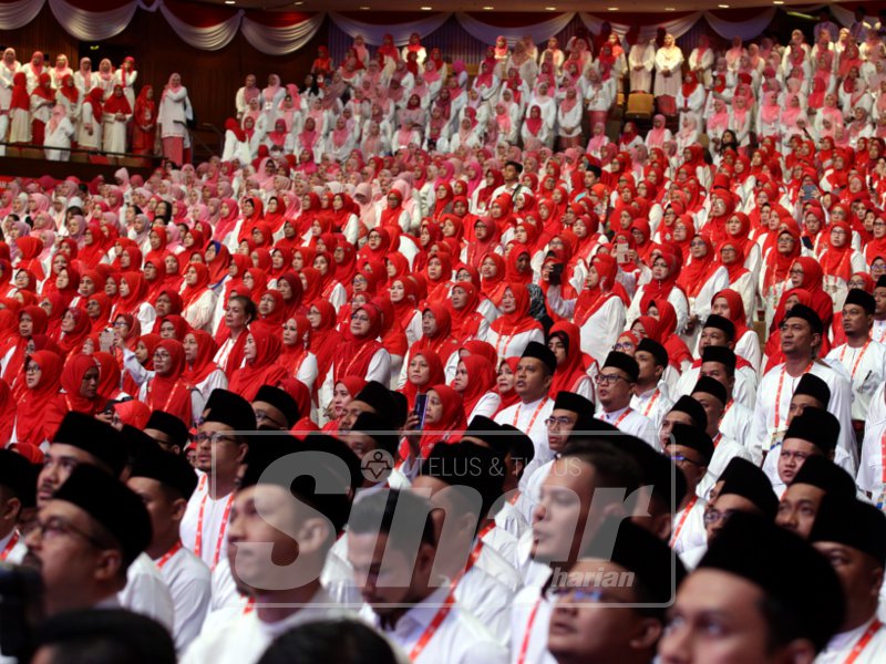 SinarOnline's tweet photo. Jangan kompromi ahli kritik parti secara terbuka
https://t.co/cRrprwiDCI https://t.co/pJf7m6hS6X