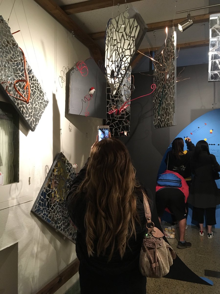 MaryLisaRicardo's tweet photo. What a magical night, exploring the creative art scene that #NuitBlancheTO #nbTO18 has to offer! Contemplating the future now that the past has been disrupted & reconfigured at "Wired for Progress." Reflecting along the #OnePathToronto installation @SpadinaMuseum #SpadinaMuseum. https://t.co/ZcrVbnQlpx