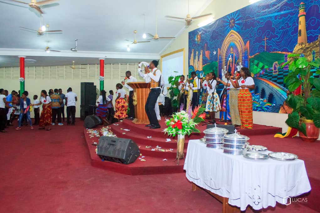 ICGC_PS's tweet image. It's communion service today. Join us this morning as we worship and dine in God's presence. #YearOfPower #ICGCPS #PastorDavidKwansah