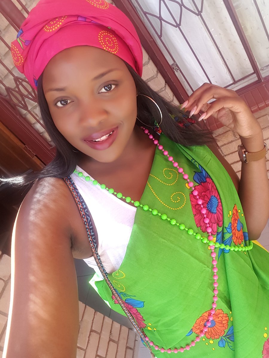 MakatiniNyeleti's tweet photo. Tsonga  Girl❤ https://t.co/jQrBQxFAA2