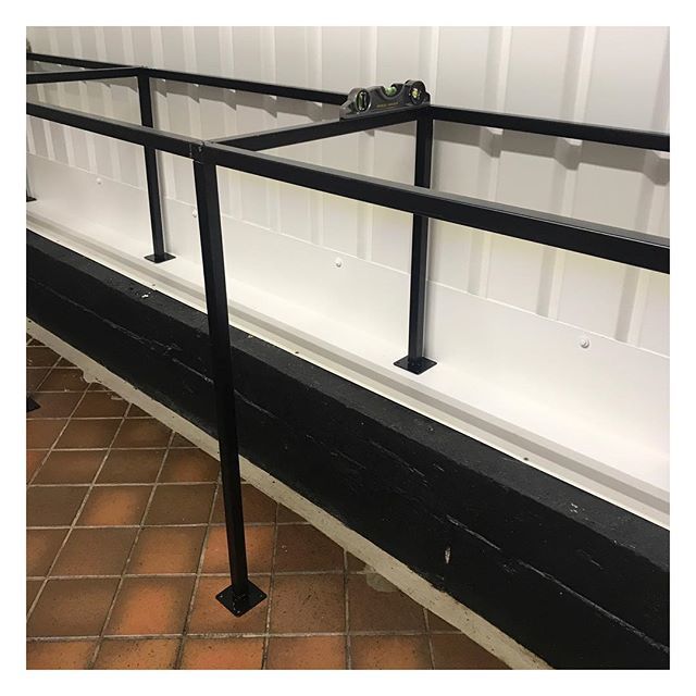 HuskAndHoney's tweet image. Second table frame built... thank you @ben_sassoon for all the invaluable help, support and advice.
.
.
.
#buildingabakery #tableframe #customdesign #customfurniture #problemsolving #bakey #diy #bootstrap #boxsteel #welding #furnituredesign #lateralthinking #huskandhoneygran…