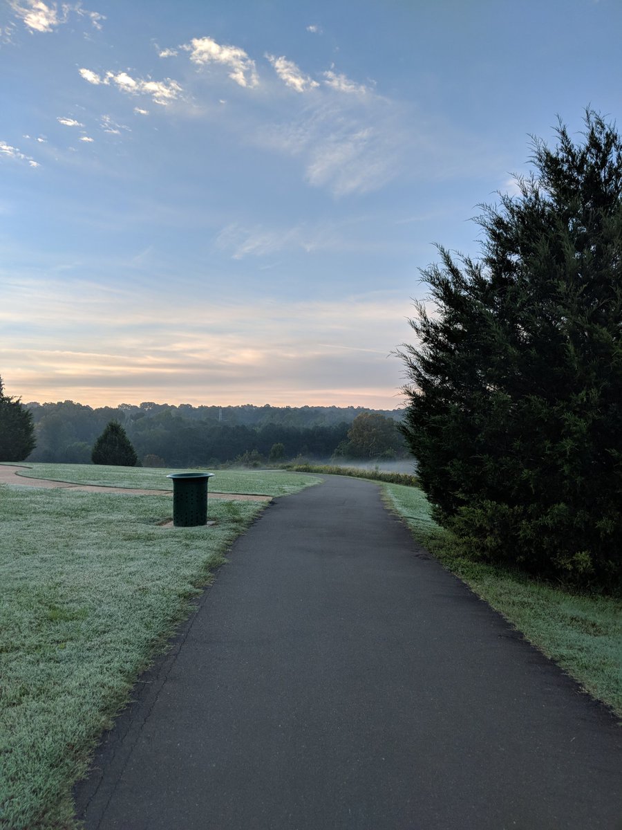 LukeWilliams712's tweet photo. Beautiful morning for a walk. #live20 #wake20 #wakeforest https://t.co/ZVFoXK5oli