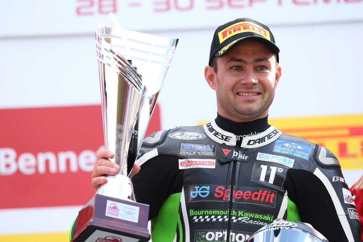 BournemouthKawa's tweet photo. Another amazing win for @realleonhaslam in race one at Assen today he had a great battle with @DixonJake and @tazmac95 with Leon securing the win! @JGSpeedfit @Quattro_Plant @UKTeamGreen @MucOffMoto #AssenBSB #superbikeshowdown #backhaslam #leonhaslam https://t.co/hPOqBI4kR9