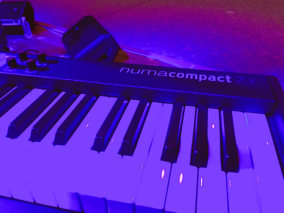 jun_key_n's tweet photo. デビュー戦でひた

#numacompact2x https://t.co/omGZSVNDcj