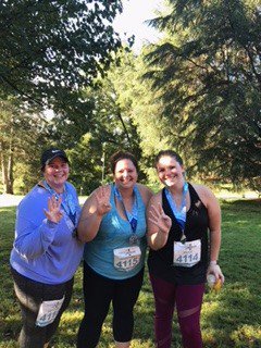 Panthers_PES's tweet photo. So many staff members enjoyed the beautiful weather on Saturday and participated in the Virginia Ten Miler.  Walking and running their way to health and happiness in the 4 mile and the 10----here are some of our energetic folks as they prepare and recover!  #reinvestLCS @LCSEDU https://t.co/ScSRTrUzBr