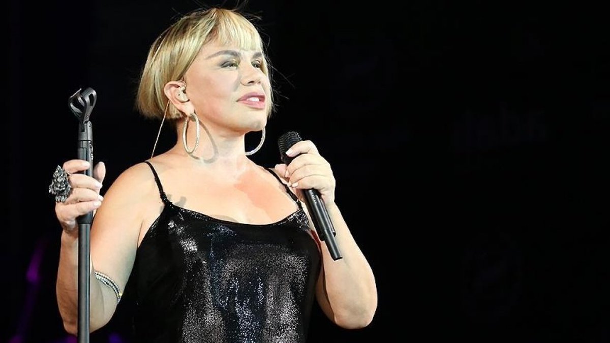 Ünlüler, Sezen Aksu Şarkılarını Toplum Gönüllüsü Gençler İçin Söylüyor!
2 Ekim Salı akşamı Uniq Hall’de iş, sanat ve spor dünyasından ünlüler, Toplum Gönüllüleri Vakfı (TOG) yararına Sezen Aksu şarkılarını seslendirecek.