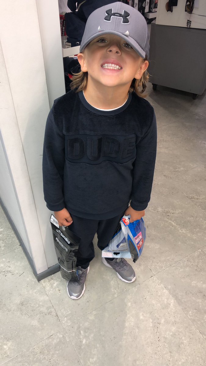 MegvByrne's tweet photo. When you can’t wait to turn 6 so you can get @UnderArmour clothes to match your cap😂 he’s the cutest #underarmour https://t.co/pLhb5qUm7f