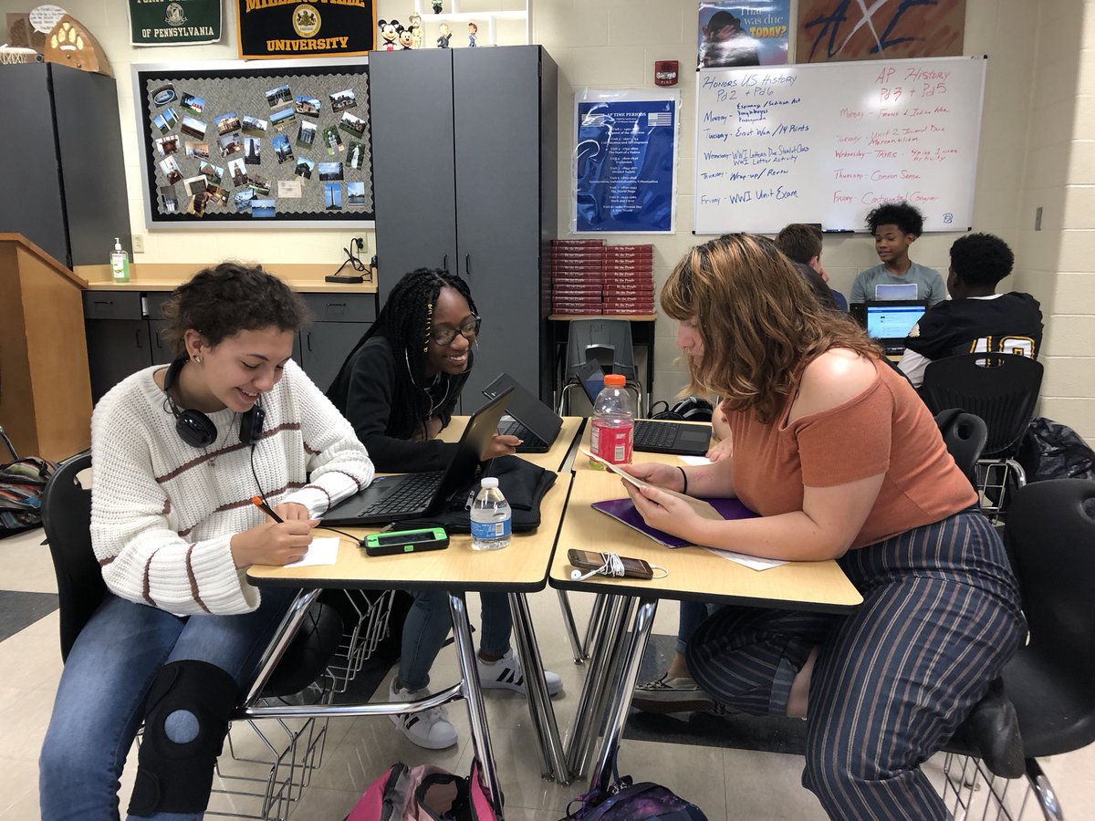 RLAxeMJ's tweet photo. Highlight of week: Freshmen took role of WWI participants and wrote historical letters. Reading them out loud was very powerful—students were taught content as well as empathy. @rlschools #ushistory #WWI https://t.co/tikHDjLllT