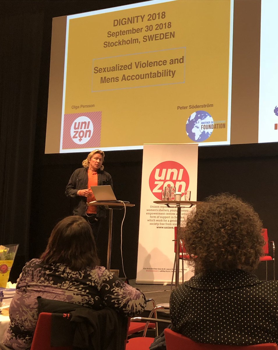 unizonjourer's tweet photo. ”To be a pornography user is to be someone who has traded his own humanity for an orgasm” Peter Söderström quoting professor Robert Jensen at #dignity2018! https://t.co/0nQ6jvlTl1