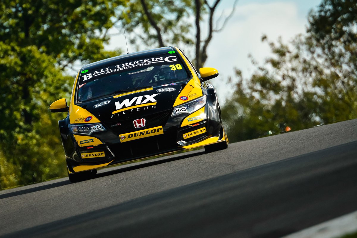 Morning! Catch me starting from pole today on @ITV4 

Race 1: 11.35
Race 2: 14.25
Race 3: 17.15

📸 <a href="/Andrew_Shrimper/">Andrew Soul</a> 
#Eurotech #TeamWIX #BTCC