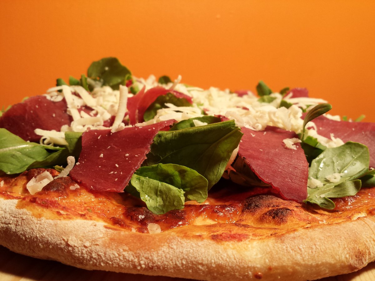 25% off total bill for take away and delivery <a href="/PizzaDoha/">Fabio's Pizza</a> with ur #QICAdvantageClub membership