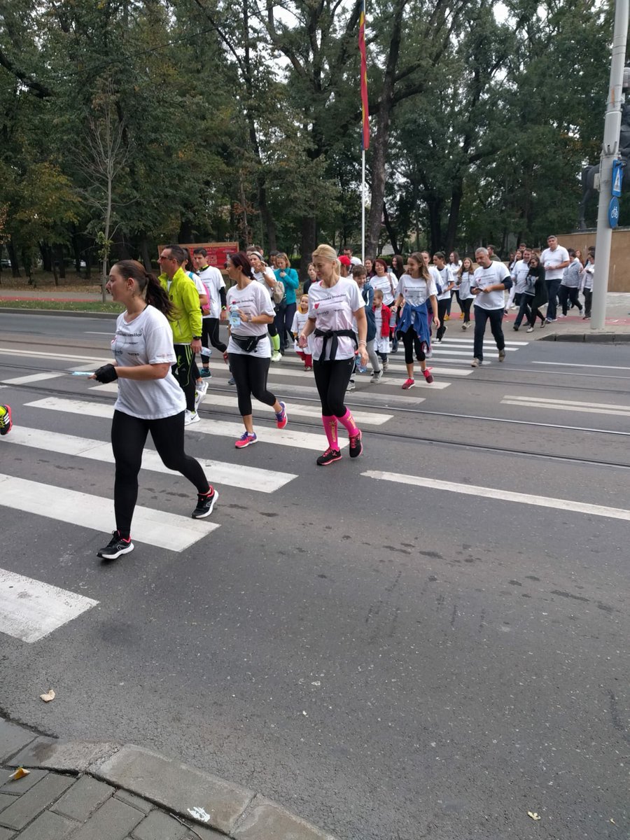 RotaryIasi's tweet photo. #promenadainimilor2018 #iasi #healthylifestyle #walking #HeartHealth @DanZaharia_Iasi @2241Rotary @rot2241 @Rotary @cintialucia @ssepu https://t.co/gvLeQHRvYA