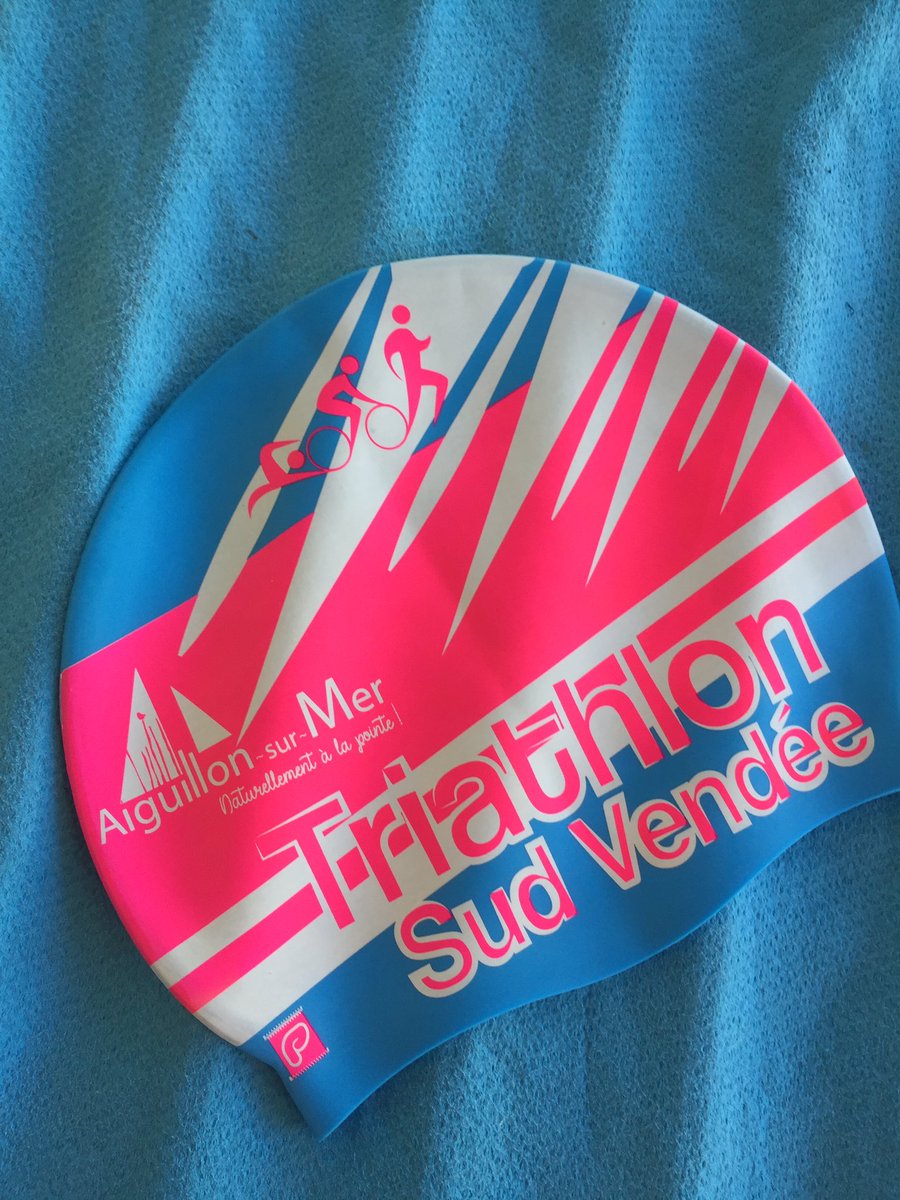 fredericmace's tweet photo. Félicitions @piveteaubrice et son équipe pour cette magnifique organisation @trisudvendee ce samedi 👍👍 #TriathlonHalf #paysagesmagnifiques #ambiancedefolie #securité // #TriPdL // #SwimBikeRun https://t.co/rhR4QktvC7