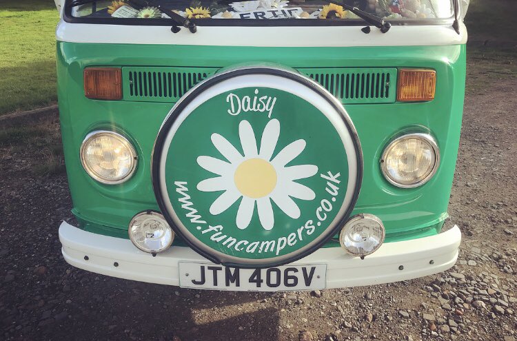 Funcampers's tweet image. Oh Daisy 😍💚😍
