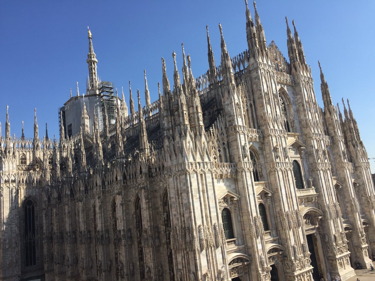 Rob_Nice_'s tweet photo. Amazing Saturday with CCS Media and #HP in #Milan 

Congratulations again to all of the sales incentive winners! 

We’re all off to spend a lazy Sunday on Lake Como! 

@SarahClark927HP @ccsmedia @HPChannelMgrUKI @HPEduMgrUKI @NataliePilgrim1 @InconnectionUK https://t.co/6aI4E9iees