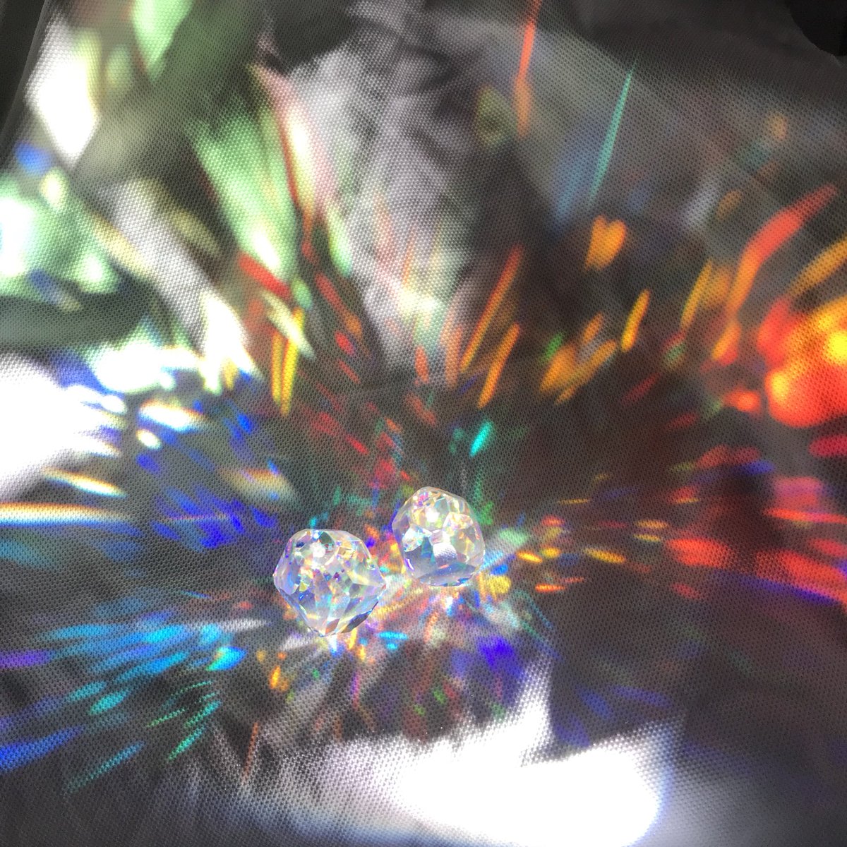 モナジー工房 ｢虹の結晶｣積層ガラス研磨アクセサリー専門制作 on X