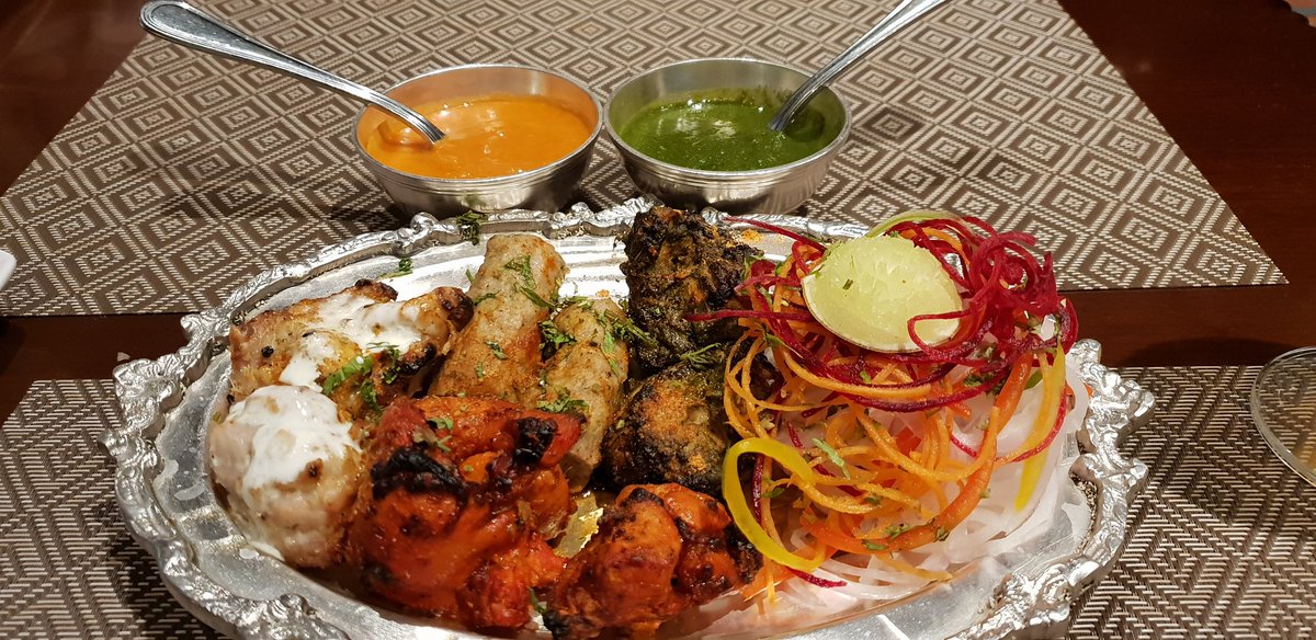 DiaryEpicure's tweet photo. 'Murg ki Khasiyat' @UnitedCoffeeHouse Chatpata Murg, Murg Seekh Kabab, Malai &amp; Pesto Chicken
@NDTVFood @FoodFood @IndianFoodMag @foodandwine https://t.co/yHew5E3y6J