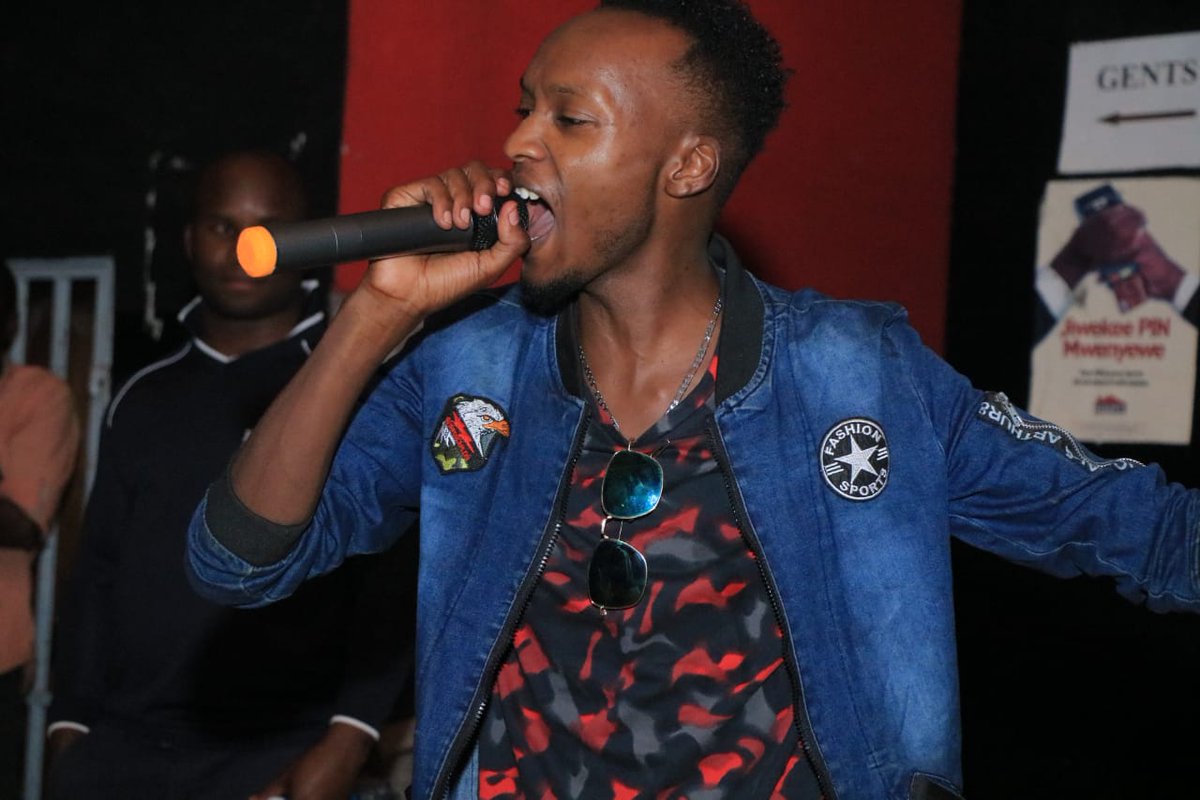 DannyGiftKE's tweet photo. Thanks to all those supporting my music may God bless you
New song loading #KituGani #believe https://t.co/Nd6AvTDmQv