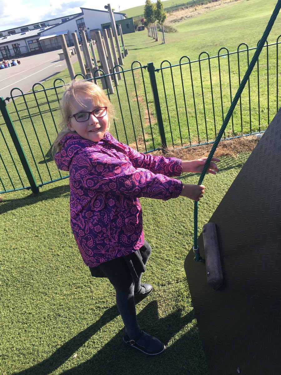 YsgolPenCoch's tweet photo. Hawks enjoy their first trip out during their Incredible Me afternoon session. The mile a day walk followed by some time on @YsgolGwynedd park. Thank you letting us play on it. #incredibleme #hawksclass https://t.co/2KHU9Yy71x
