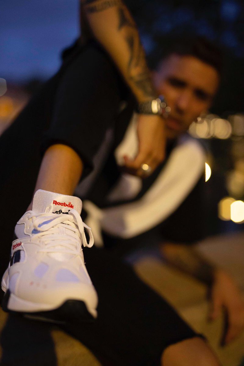 Honiro's tweet image. Il 4 ottobre @MattiaBriga sarà a Milano presso lo store #AwLab di Via Torino x la presentazione delle nuove @Reebok Aztrek