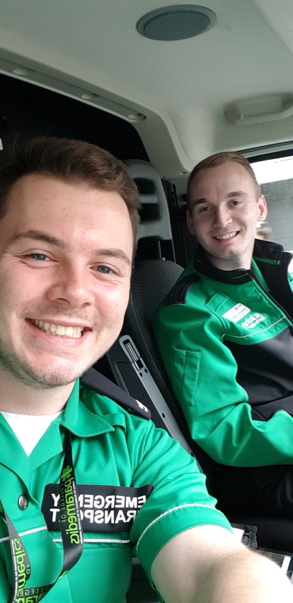 georged1066's tweet photo. On post at the #RobinHoodHalf with  @adam_culyer providing medical cover for @stjohnambulance as a joint operation with @EMASNHSTrust And @EMICS999 #StudentParamedics https://t.co/wUjgqOI1Mq